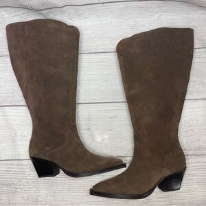 Dolce Vita Women’s 8 Raj Extra Wide Calf Brown Suede Knee High Boots